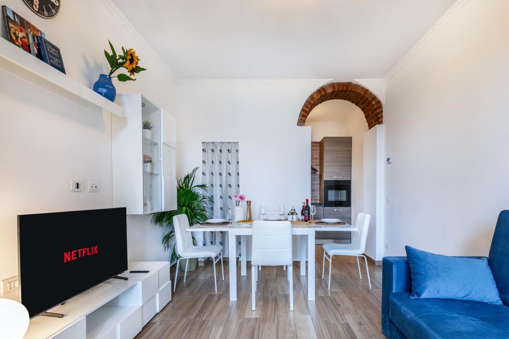 Divi Apartments Milano - Strategic Place Luaran gambar