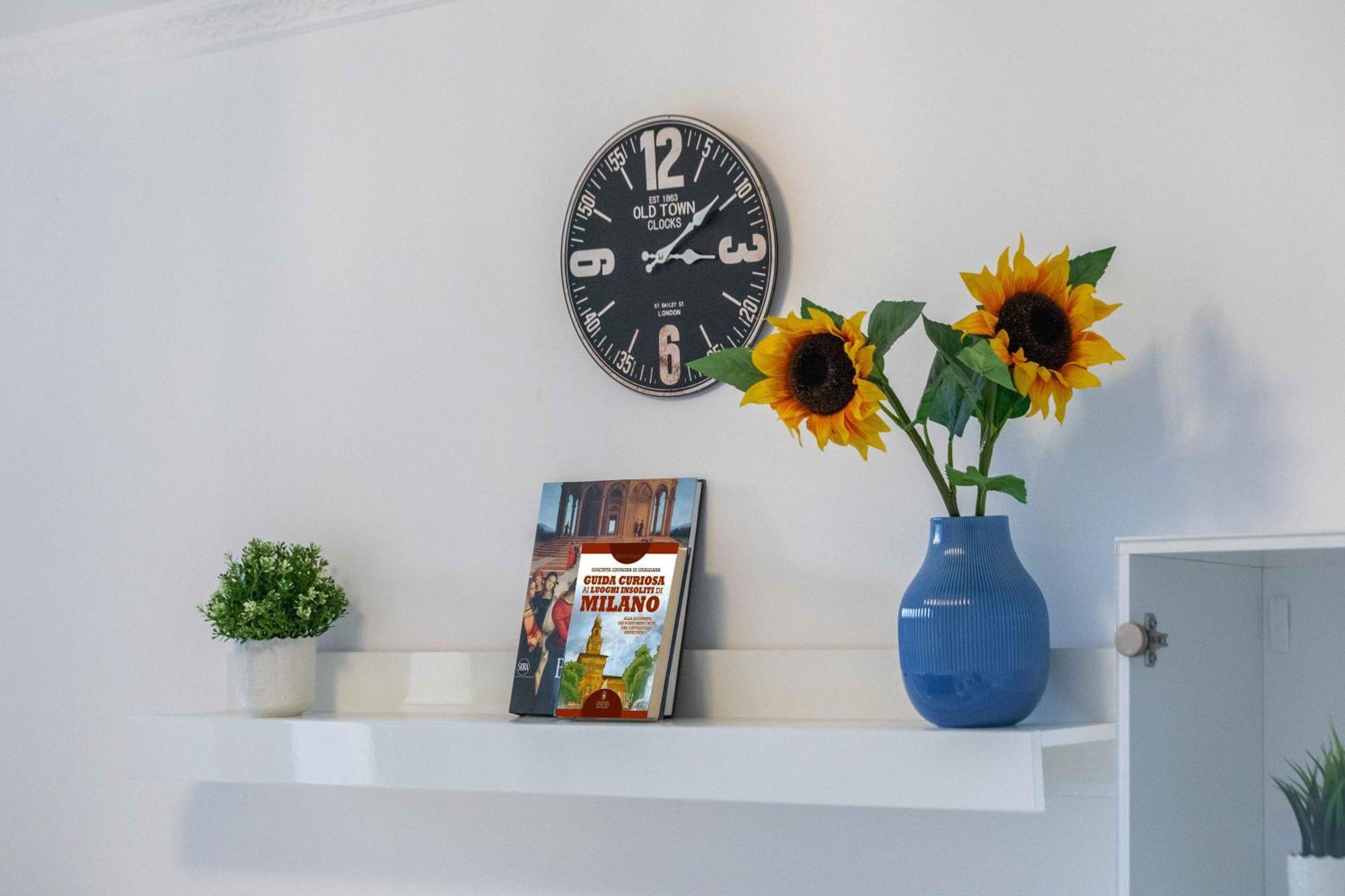 Divi Apartments Milano - Strategic Place Luaran gambar